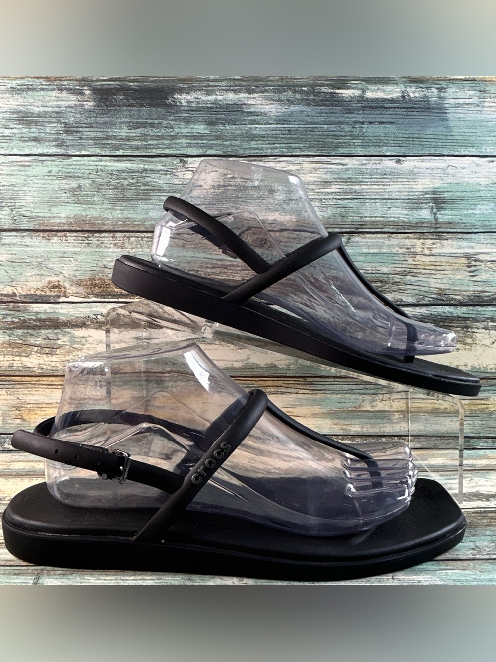 Crocs Miami Thong Sandals Womens Size 8 Black Rubber Buckle Strap